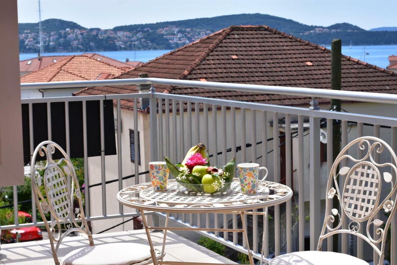 Apartments D&A Trogir Ngoại thất bức ảnh